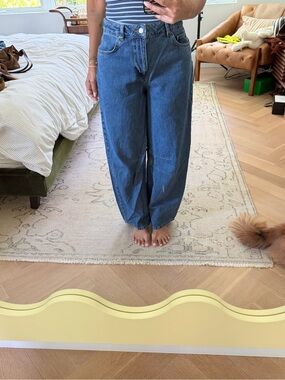 ALIGNE Mid-rise Rigid Barrel Jeans